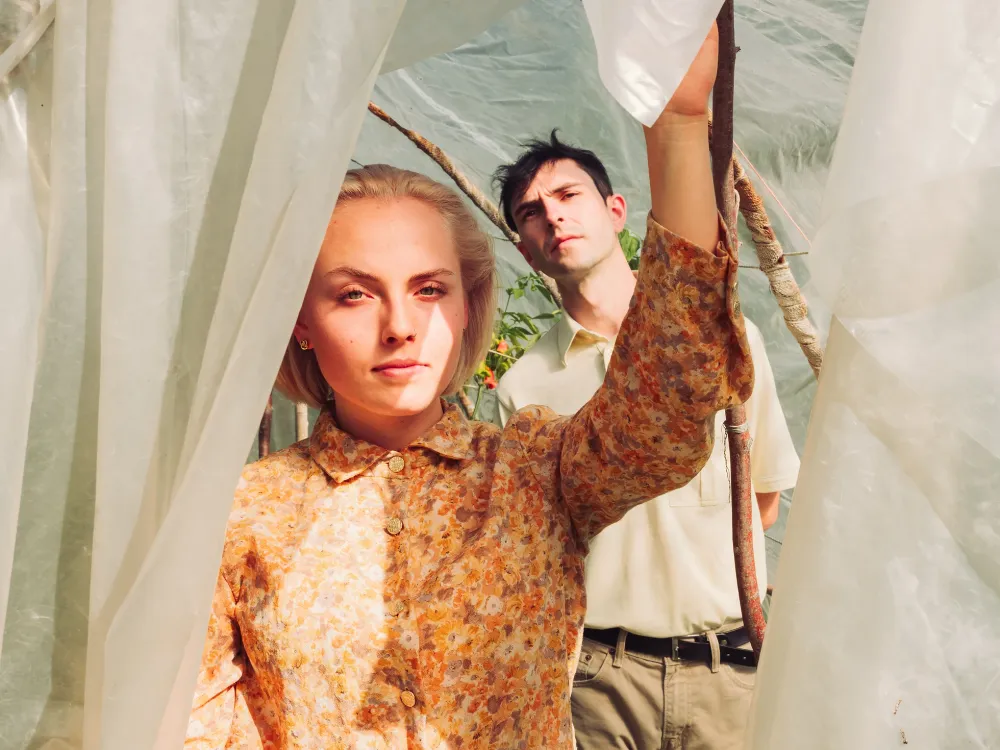 Pre-Listen «Desperate Art», the Debut EP by Swiss Duo Happy For Real post image